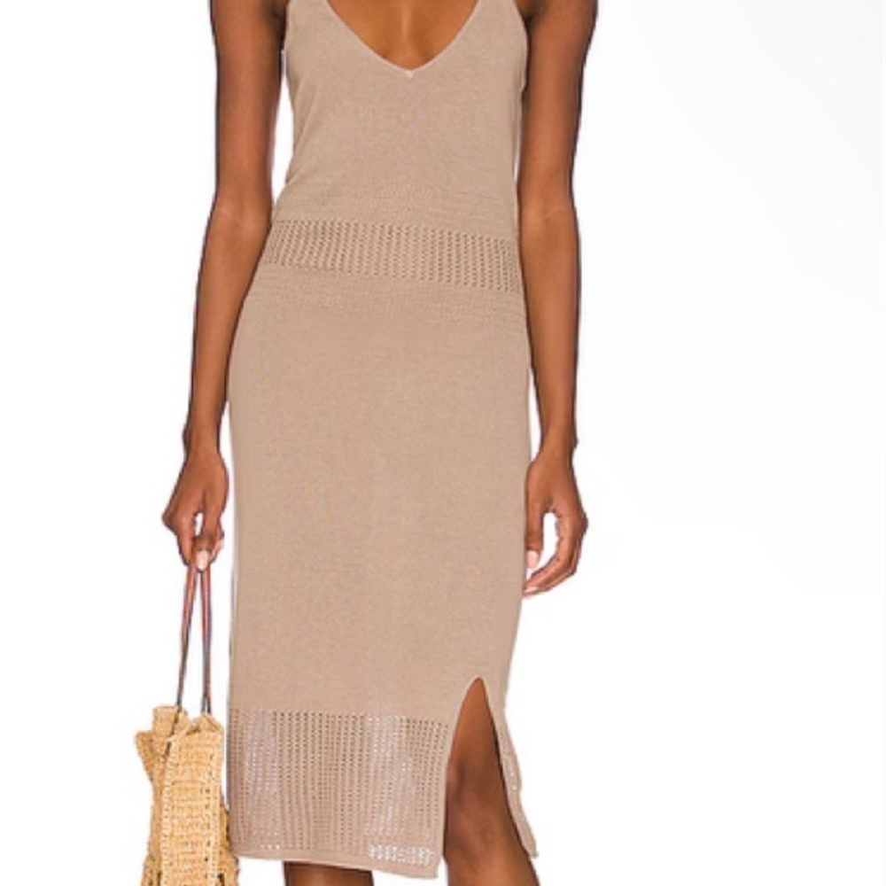 Bobi Black  body con midi dress in taupe (M)